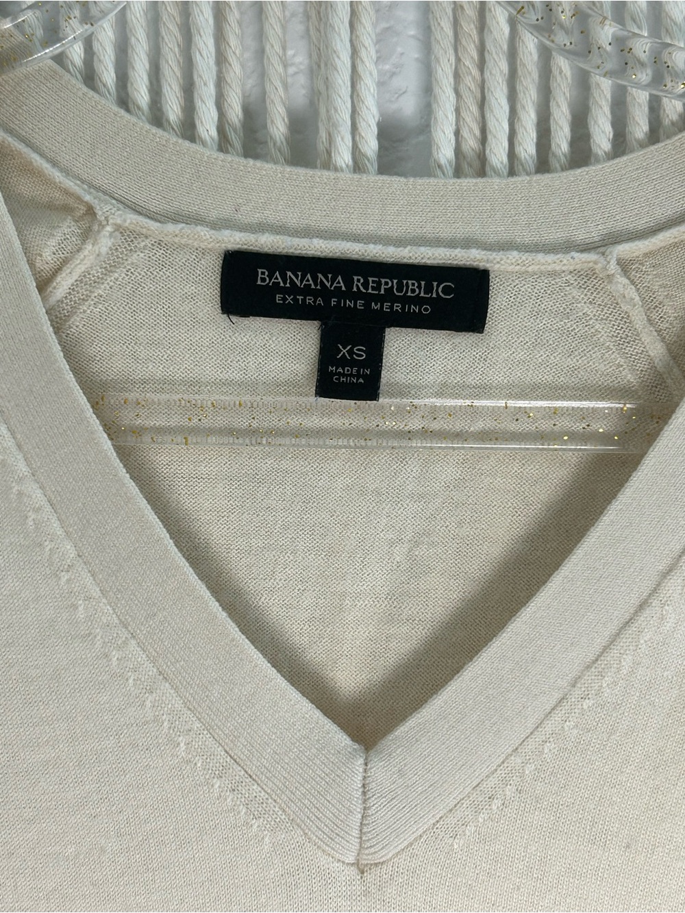 Banana Republic Extra Fine Merino Women's Cream V-Neck Sweater with Navy Stripe - Picture 3 of 9